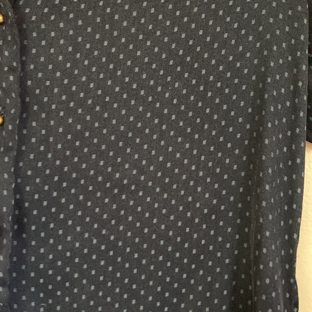 💕H&M BLOUSE💕 - Picture 3 of 6